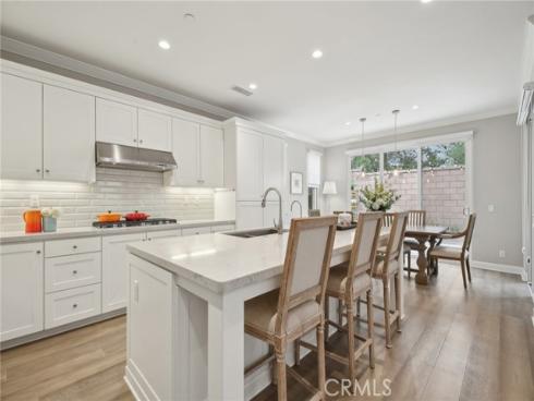 100  Omar  , Irvine, CA