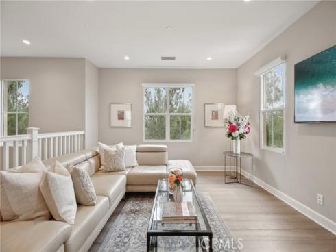 100  Omar  , Irvine, CA