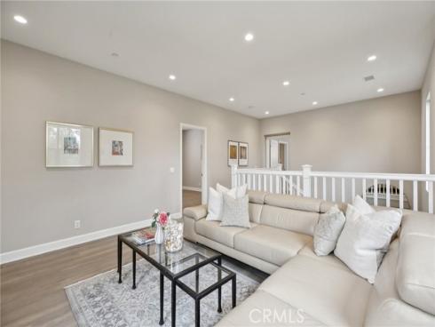 100  Omar  , Irvine, CA