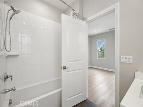 100  Omar  , Irvine, CA