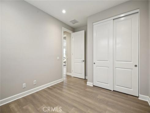 100  Omar  , Irvine, CA