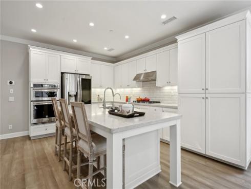 100  Omar  , Irvine, CA