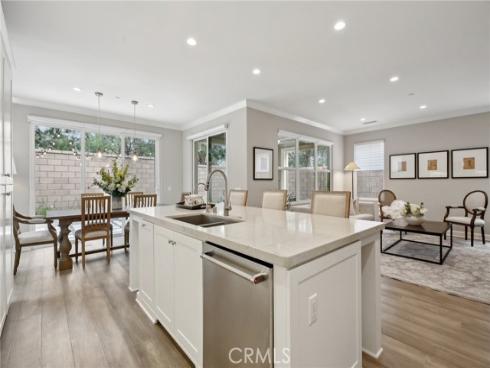 100  Omar  , Irvine, CA