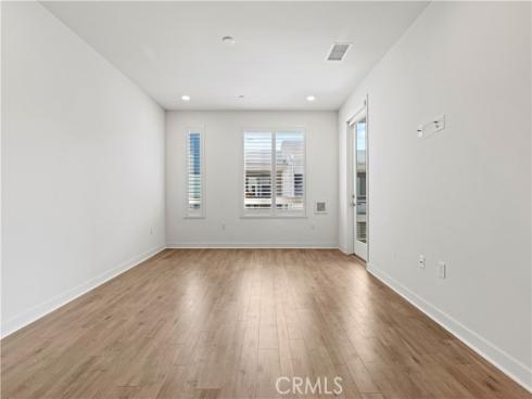 2506  Nolita  , Irvine, CA