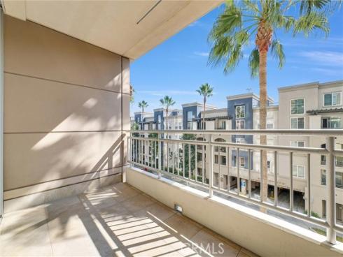 3044  Scholarship  , Irvine, CA