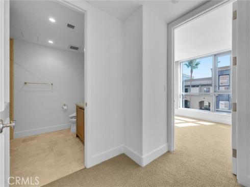 3044  Scholarship  , Irvine, CA