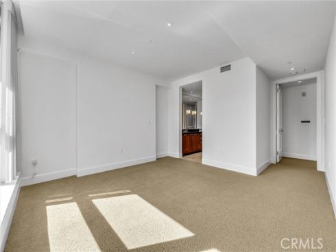 3044  Scholarship  , Irvine, CA