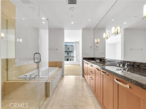 3044  Scholarship  , Irvine, CA