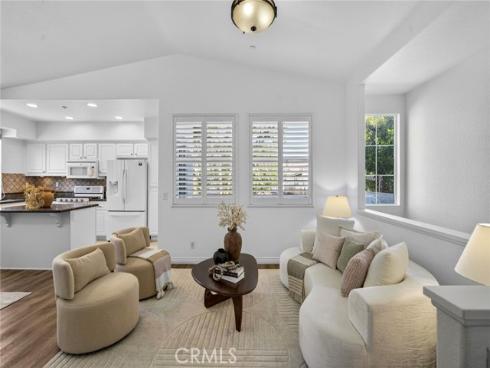 2212  Crescent Oak  , Irvine, CA