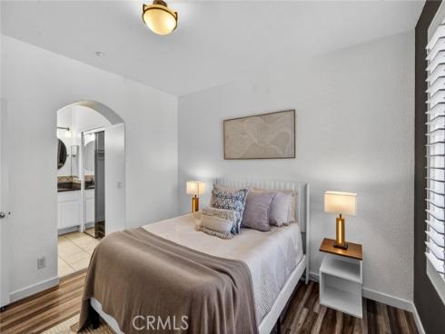 2212  Crescent Oak  , Irvine, CA