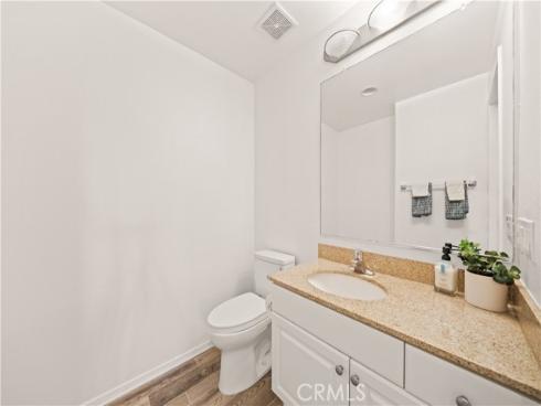 2250  Watermarke  , Irvine, CA