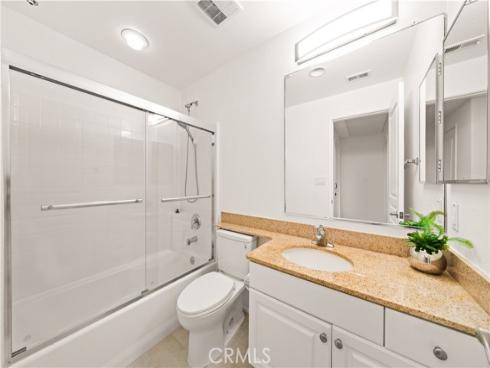 2250  Watermarke  , Irvine, CA