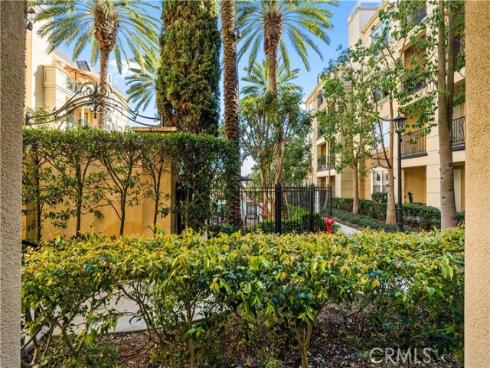 2250  Watermarke  , Irvine, CA