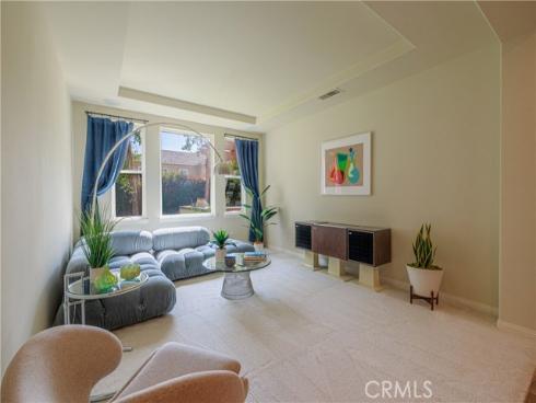 22 Modesto , Irvine, CA