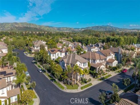 22 Modesto , Irvine, CA