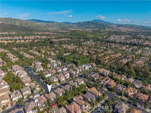 22 Modesto , Irvine, CA