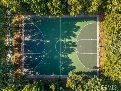 22 Modesto , Irvine, CA