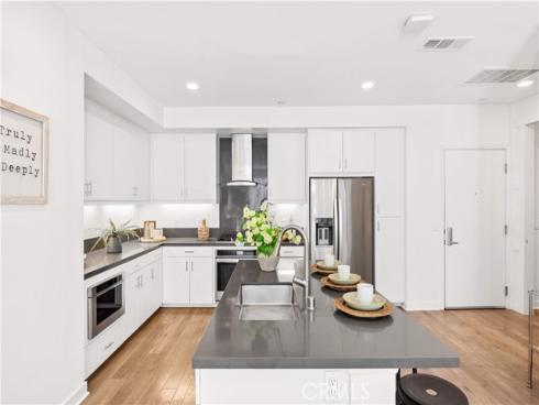 2318  Nolita  , Irvine, CA