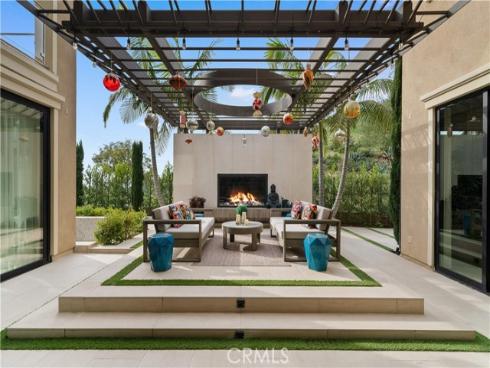 100  Boulder Pass  , Irvine, CA