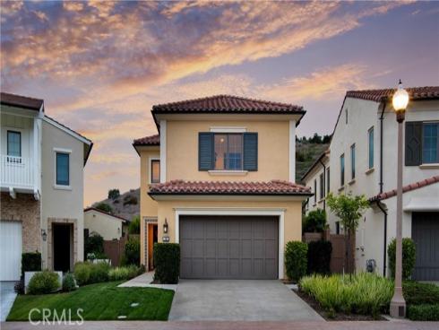 343  Paradiso  , Irvine, CA