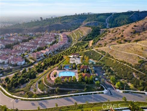 343  Paradiso  , Irvine, CA