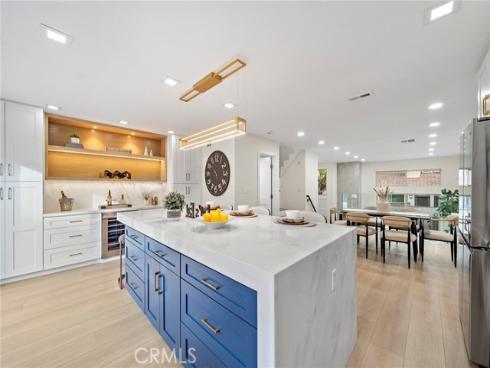 10  Starfall  11 , Irvine, CA