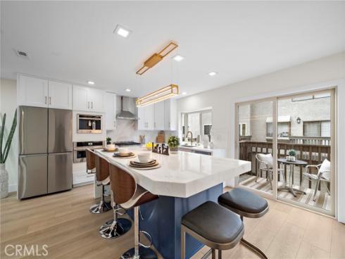 10  Starfall  11 , Irvine, CA