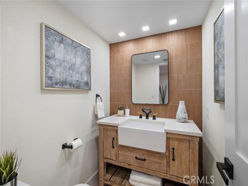 10  Starfall  11 , Irvine, CA