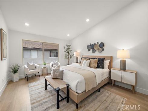 10  Starfall  11 , Irvine, CA