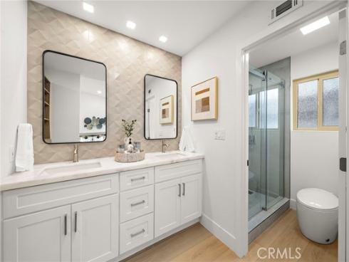 10  Starfall  11 , Irvine, CA