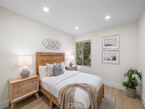 10  Starfall  11 , Irvine, CA