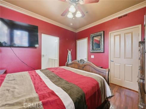 902  Solvay Aisle  , Irvine, CA