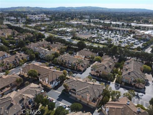 902  Solvay Aisle  , Irvine, CA