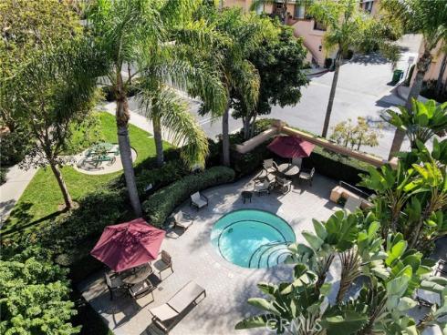 902 Solvay Aisle , Irvine, CA