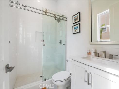 66  Chasma  , Irvine, CA