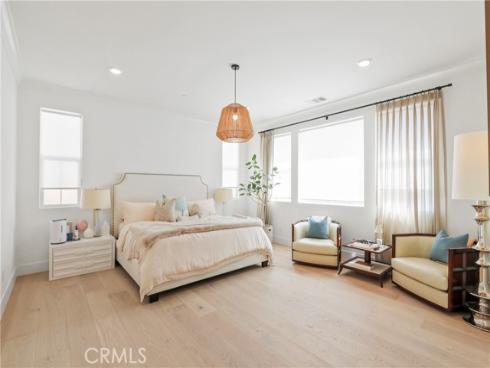 66  Chasma  , Irvine, CA