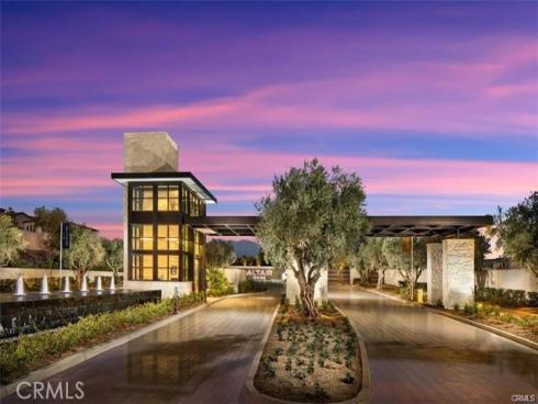 66  Chasma  , Irvine, CA