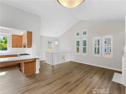 33  Visalia  , Irvine, CA