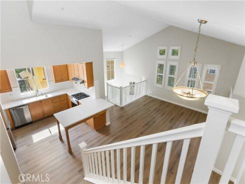 33  Visalia  , Irvine, CA