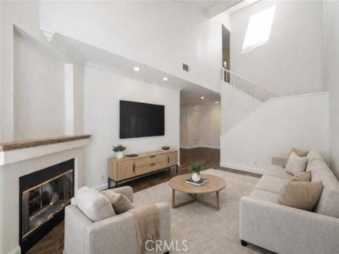 144 Agostino , Irvine, CA