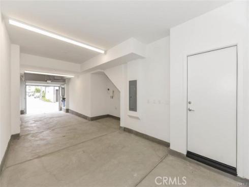 331  Placemark  , Irvine, CA