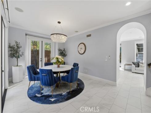 42  Arcade  , Irvine, CA