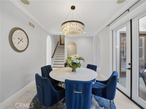 42  Arcade  , Irvine, CA