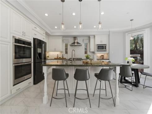 42  Arcade  , Irvine, CA