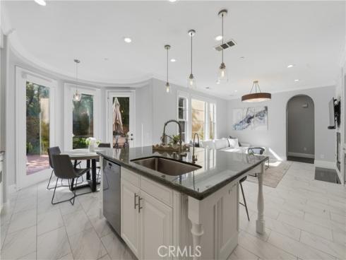 42  Arcade  , Irvine, CA