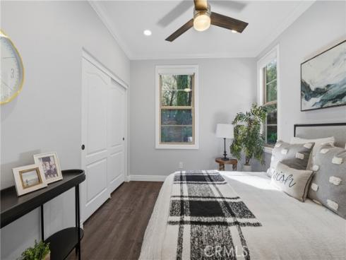 42  Arcade  , Irvine, CA