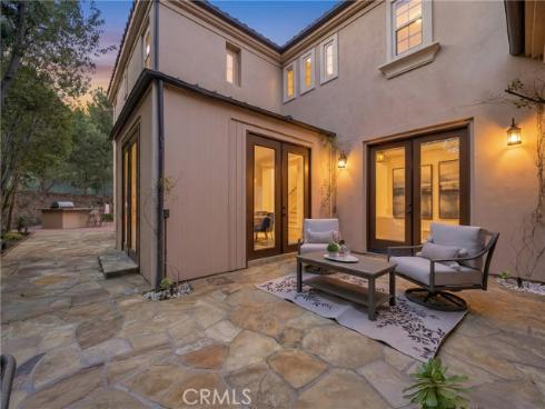 42  Arcade  , Irvine, CA