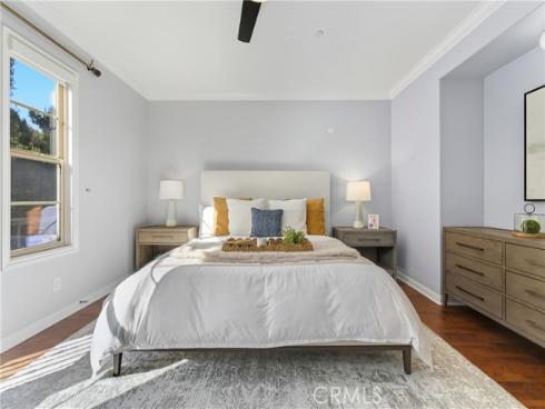 42  Arcade  , Irvine, CA