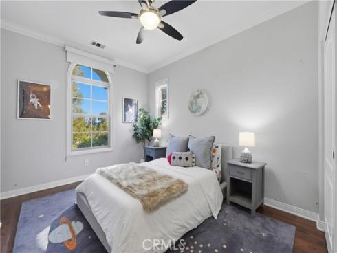 42  Arcade  , Irvine, CA