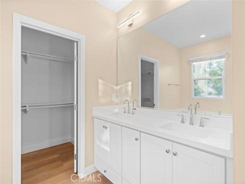 143  Rodeo  , Irvine, CA